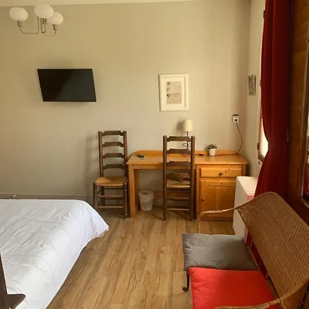 Au Sans Souci Hotel